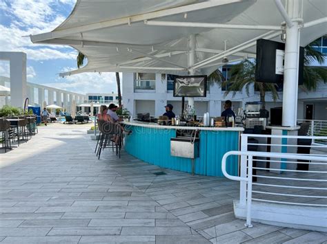 The Swimming Pool Bar at the Conrad Hilton Hotel in Ft. Lauderdale ...