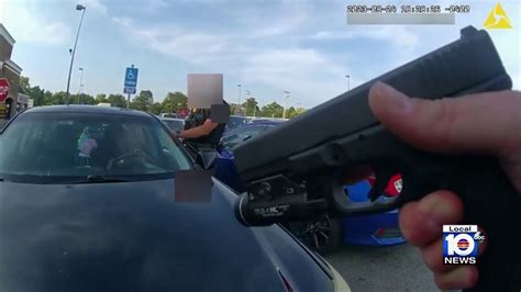 Ohio police release bodycam footage of deadly police shooting - YouTube