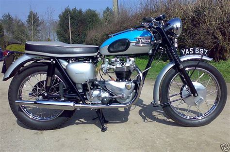 triumph-bonneville-650 - Classic Motorbikes