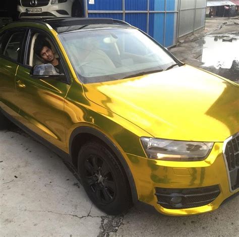 Vinyl Wrapping Avery Gold Chrome Car Wrap Roll, Size: 5 Feet at Rs 235 ...