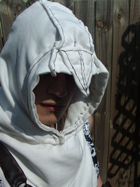 Altair Cosplay Incomplete 5 by rkurisuu on DeviantArt