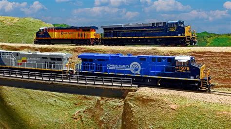 4x CSX Heritage Units in HO!- CR, Chessie, B&O, SBD System - YouTube