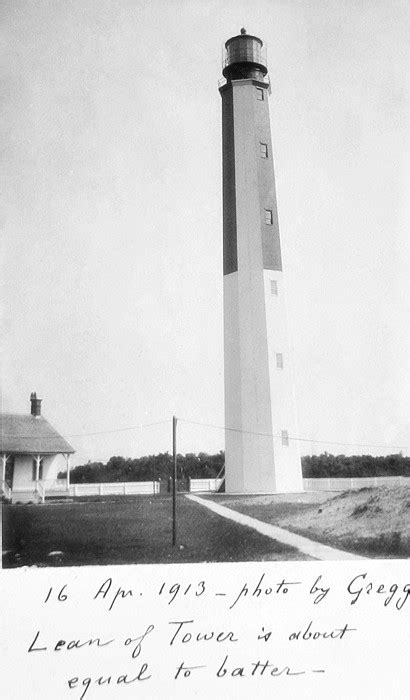 Cape Romain Lighthouse, South Carolina at Lighthousefriends.com