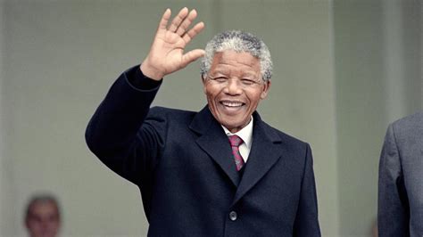 Nelson Mandela biography, awarded Nobel Prize for Peace