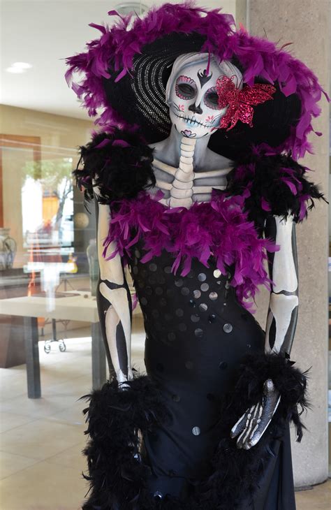 Calavera La Catrina: Day of the Dead Grande Dame | Oaxaca Cultural ...