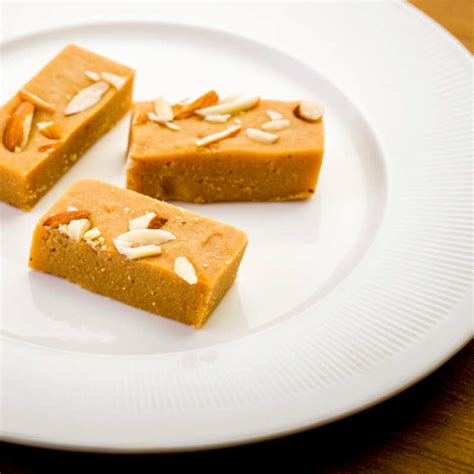 Malai Ki Barfi Recipe: How to Make Malai Ki Barfi