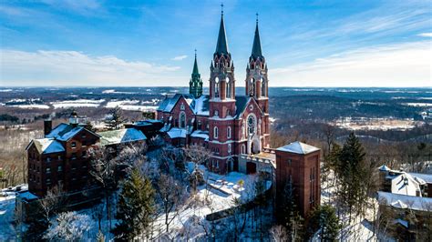 Holy Hill Side View | Holy Hill Basilica in Erin, Wisconsin … | Flickr