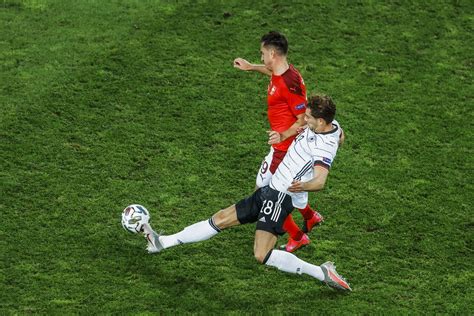 Bayern Munich’s Leon Goretzka wants to be one of the bosses for Germany ...