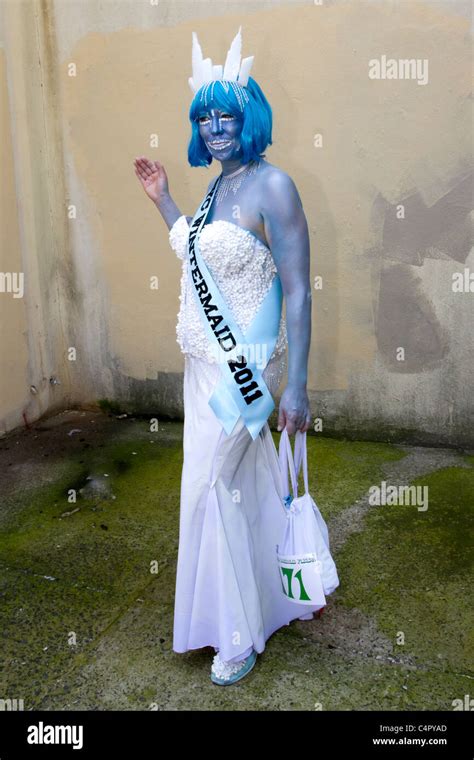 Mermaid with blue hair and skin at the 2011 Mermaid Parade at Coney ...