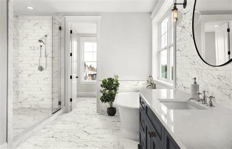 Natural Marble vs. Porcelain Tile: What’s the difference?