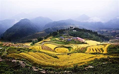 Sapa trekking tours - Cat Cat Village - Indochina Voyages