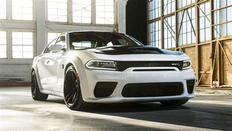 Dodge Hellcat: Price, Specs & More | CarsGuide