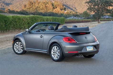 Used 2017 Volkswagen Beetle Convertible Review & Ratings | Edmunds