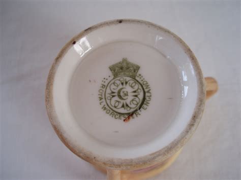 Dating Royal Worcester 1867 to 1927 – Marks on China