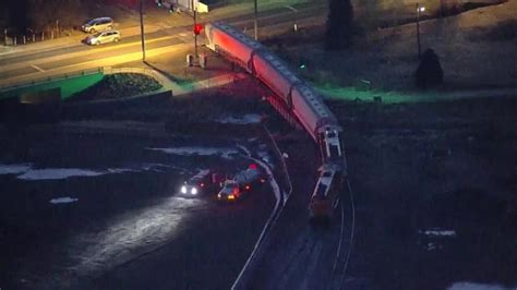 Colorado train derailment leads to diesel fuel spill