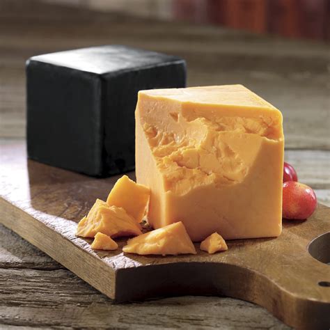 Vintage 11-Year Cheddar Cheese | Wisconsin Cheeseman