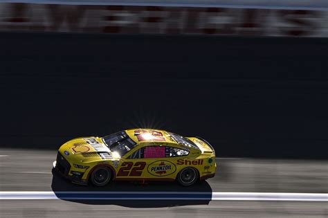 WATCH: Joey Logano crashes during practice ahead of NASCAR Cup race at ...