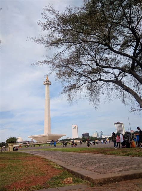 Monumen Nasional Indonesia editorial stock image. Image of nasional ...