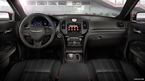 Chrysler 300 | 2015MY | Interior