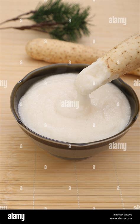 Tororo (Grated yam Stock Photo - Alamy