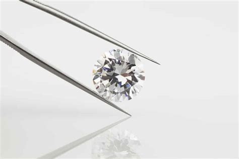 How to Buy Ethical Diamond Jewelry? - The Frisky