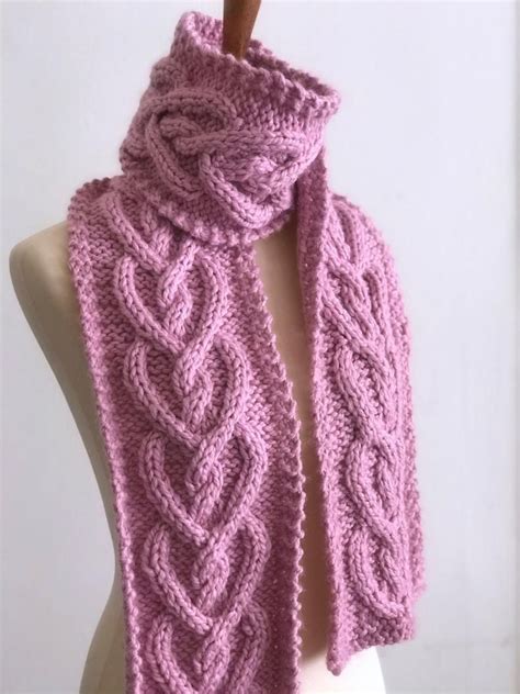 Heart Cable Knit Scarf Pattern | Scarf knitting patterns, Knitting ...