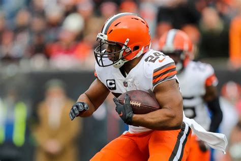 Nick Chubb Fantasy Hub: Week 7 Injury Update, Start ‘Em/Sit ‘Em Advice ...