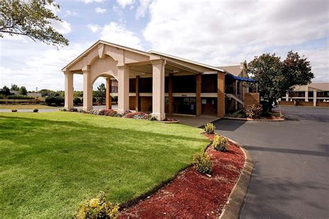 AMERICAS BEST VALUE INN & SUITES $51 ($̶7̶9̶) - Updated 2020 Prices ...