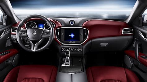 Maserati Ghibli 2015 STD Interior Car Photos - Overdrive