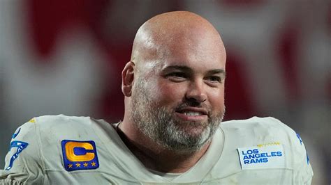 Andrew Whitworth is making NFL history as a 40-year-old left tackle ...