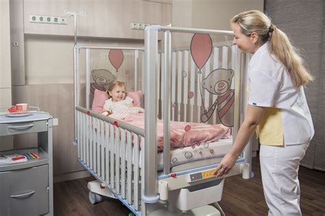 RRT supports the supply cots for Starship Children’s Hospital - Rapid ...