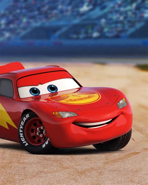 Here Comes Lightning McQueen! | The Walt Disney Company, première | ⚡ ...