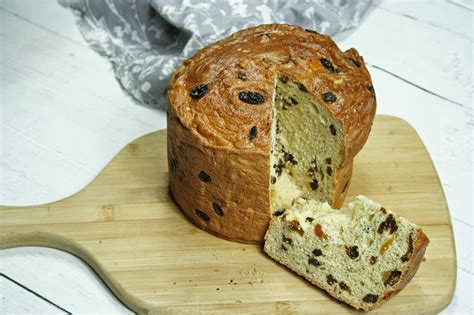 Panettone Recipe - Liana's Kitchen