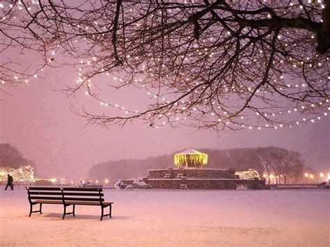 Winter Evening in Chicago.. | Buckingham fountain, Chicago winter ...