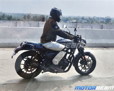 Royal Enfield Hunter 350 (Honda H’Ness Rival) Spied On Test