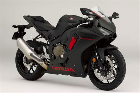 Bike: 2017 Honda CBR1000RR Fireblade - CycleOnline.com.au