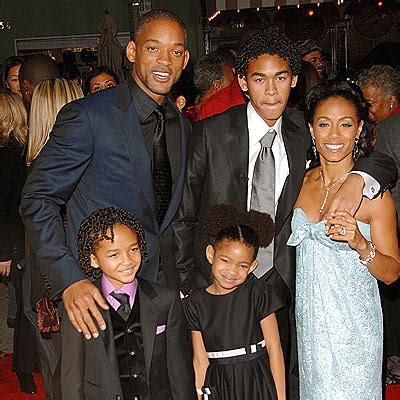 Latest Hollywood Hottest Wallpapers: Will Smith And Family