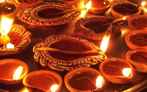 Top 10 Beautiful Diwali Photos