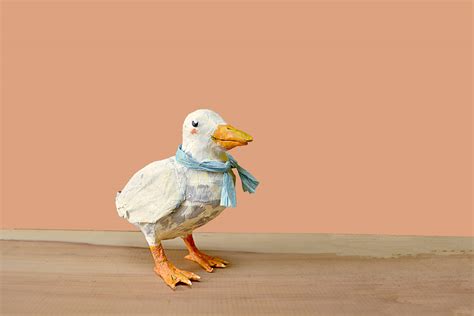 Paper Duck Sculpture : crafts