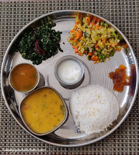 South Indian thali recipe | Indian vegetarian thali recipe | Lunch menu ...