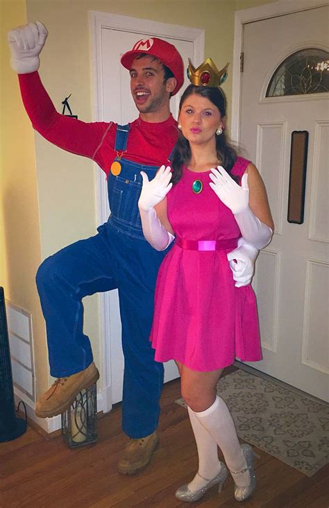 23 Super Mario and Luigi Costumes - Super Mario and Princess Peach ...