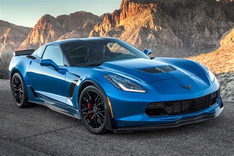 2018 Chevrolet Corvette Z06 Coupe Review, Trims, Specs and Price | CarBuzz