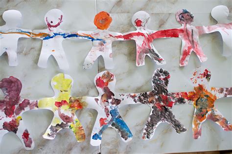 Colorful Kids Paper Chain 2024 - Entertain Your Toddler