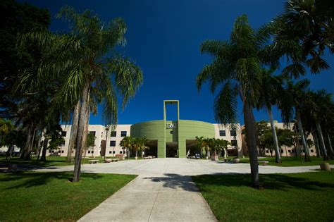 Florida Atlantic University - Cambridge Strategies