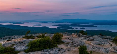 Hiking Trails in the New Hampshire Lakes Region | The Summit Resort