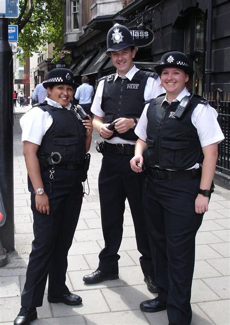 What Police Uniforms Look Like Around the World | London police, Police ...