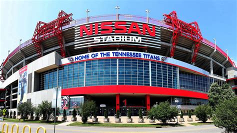 Reactions to potential new Titans stadium in Nashville preview debate ...