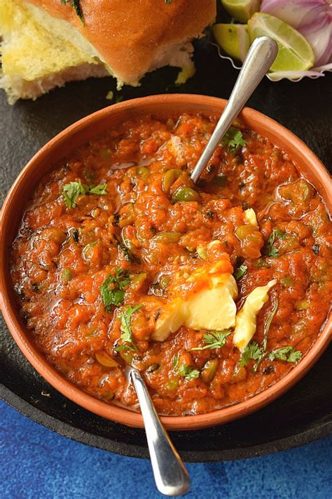 Pav Bhaji (Mumbai Pav Bhaji Recipe) | Savory Bites Recipes - A Food ...