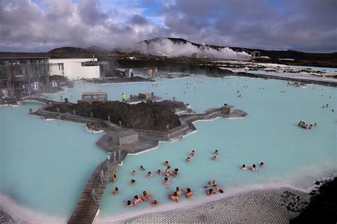 Iceland's Blue Lagoon — Instagram Vs. Reality