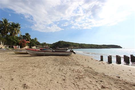 Photos: Treasure Beach. Enjoying the Arid Southwest Coast of… | by ...